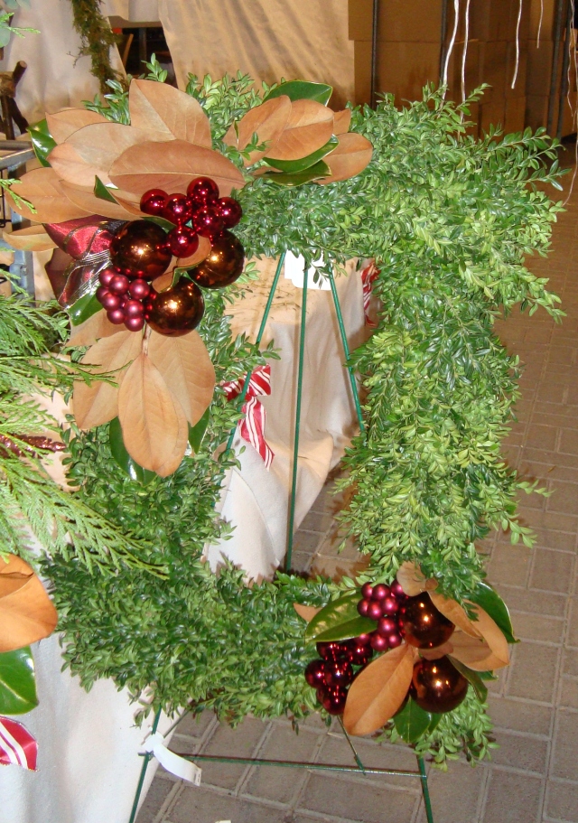 Boxwood Wreath decorated